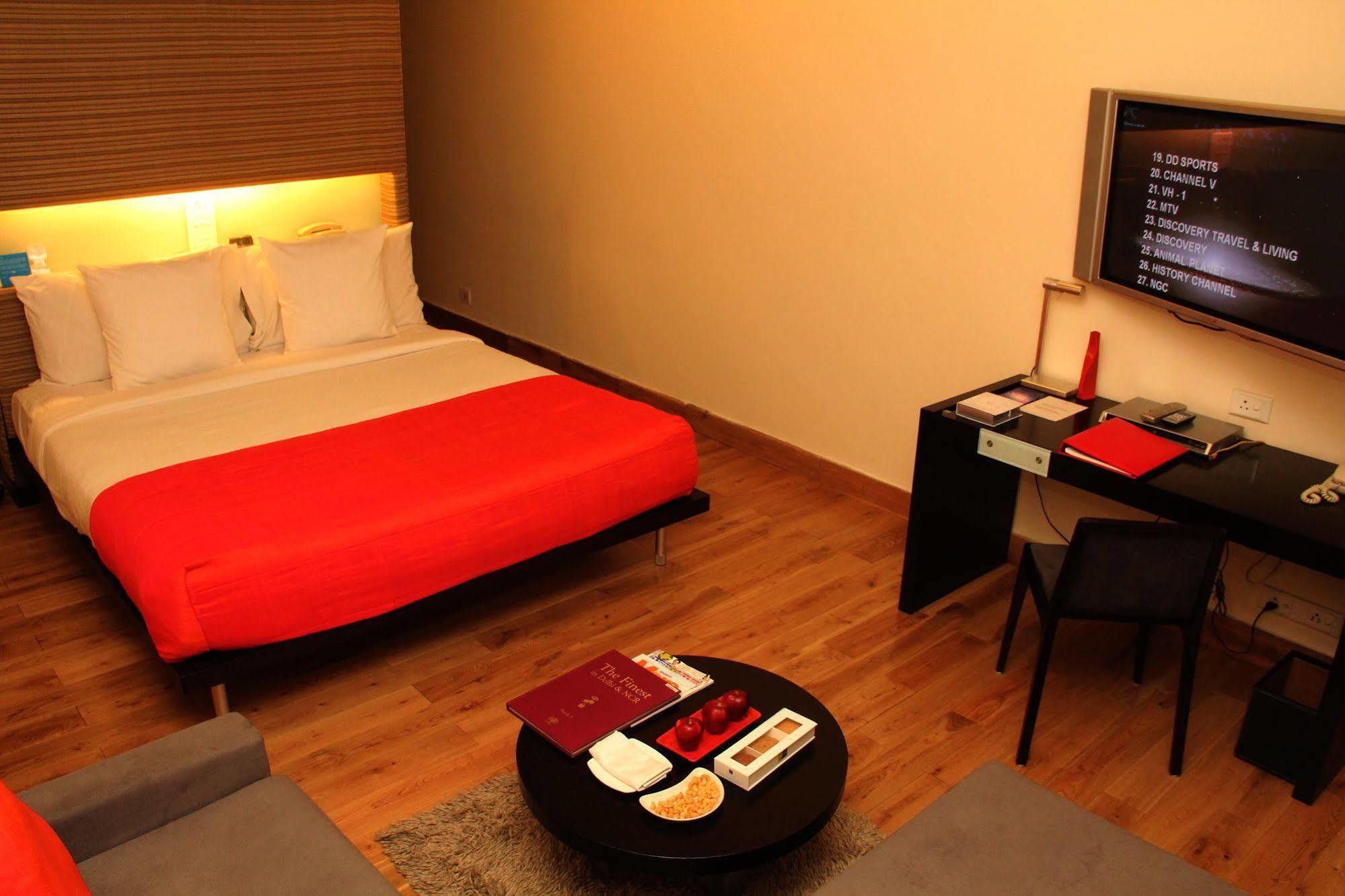 Galaxy Hotel & Spa Gurgaon Exterior photo